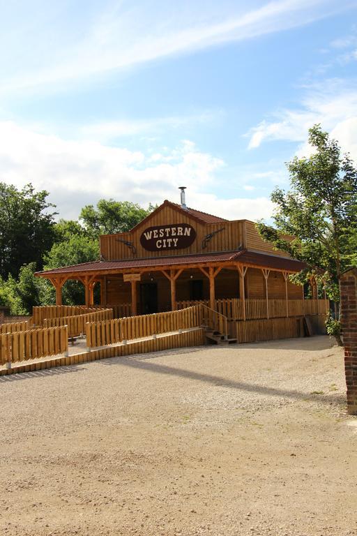 Western City Troyes Barberey-Saint-Sulpice Eksteriør billede